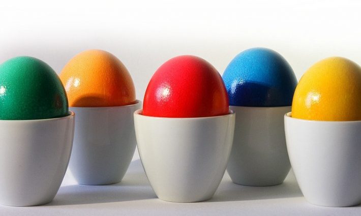 Coloured-eggs